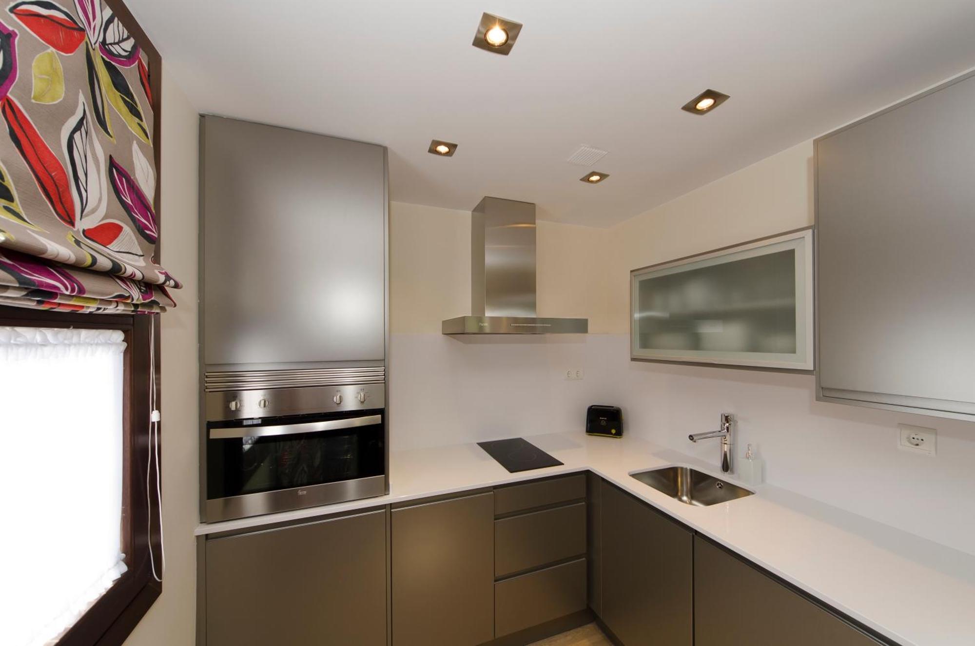 Apartamentos El Palacete De Аинса-Собрарбе Экстерьер фото